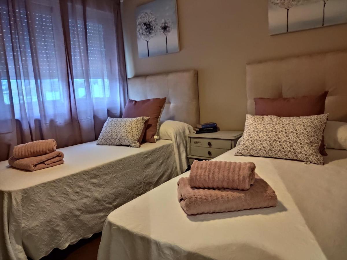 Atico Matias Lopez Apartment Sarria Bagian luar foto