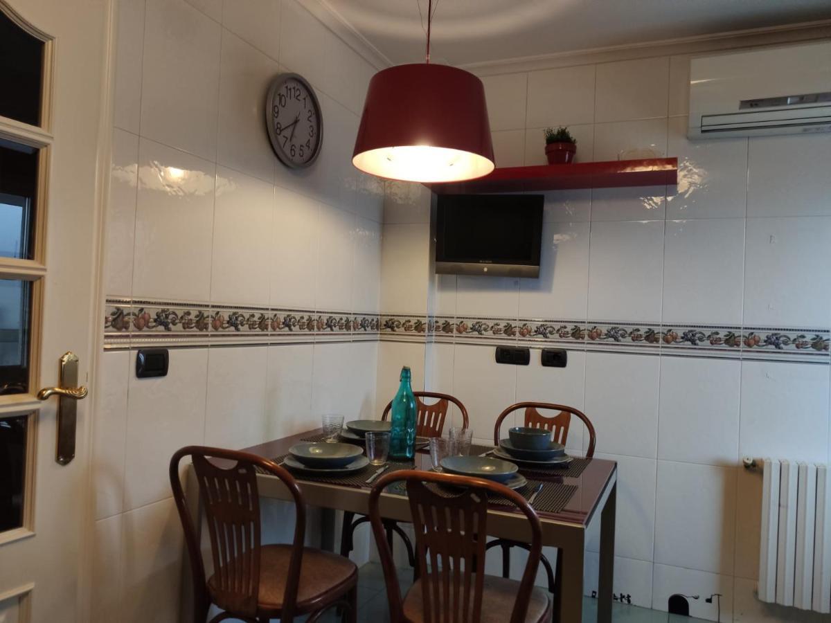 Atico Matias Lopez Apartment Sarria Bagian luar foto