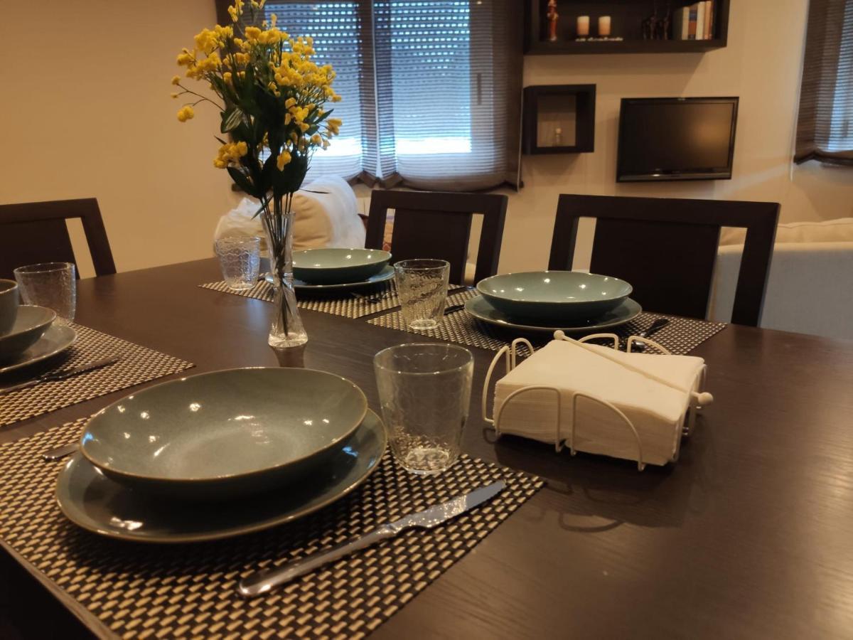 Atico Matias Lopez Apartment Sarria Bagian luar foto